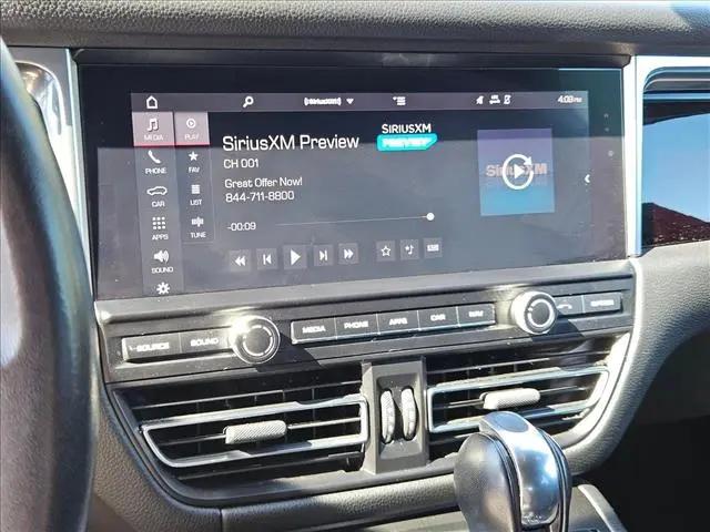 2019 Porsche Macan Macan
