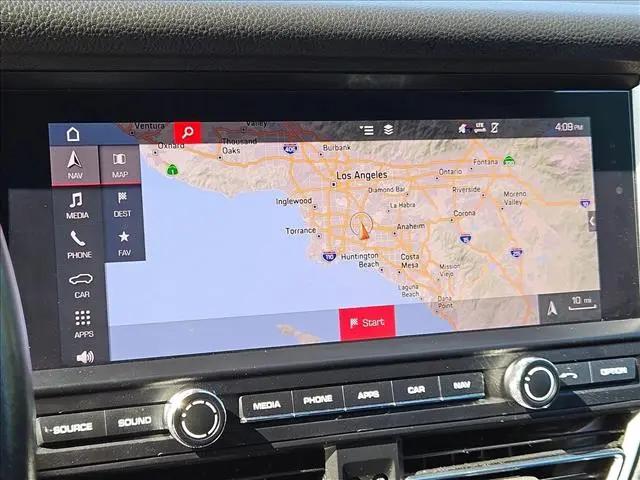 2019 Porsche Macan Macan