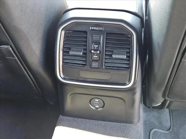 2019 Porsche Macan Macan