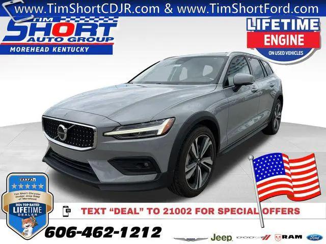 2025 Volvo V60 Cross Country Plus, B5 AWD Gas (mild hybrid) for sale in Morehead, KY