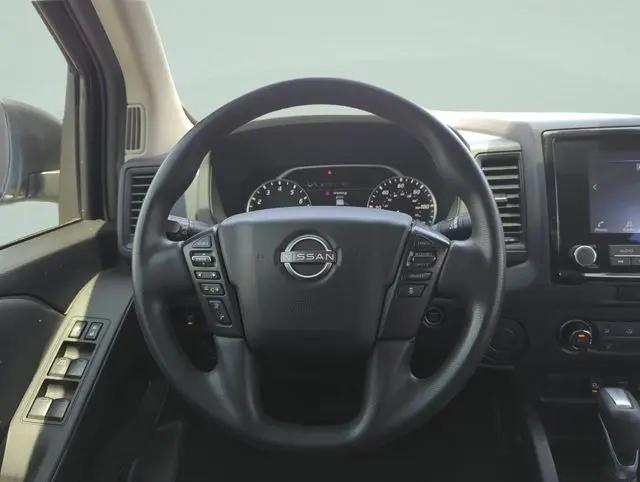 2022 Nissan Frontier Crew Cab S 4x2
