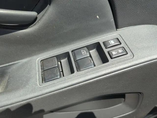 2022 Nissan Frontier Crew Cab S 4x2