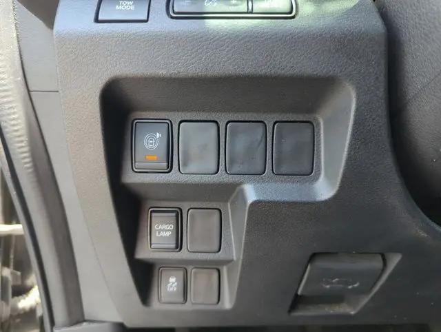 2022 Nissan Frontier Crew Cab S 4x2