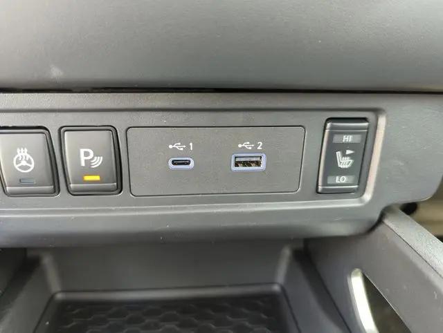 2026 Nissan Frontier Crew Cab SV 4x2