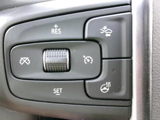 2025 GMC Sierra 1500 4WD Crew Cab Short Box SLT