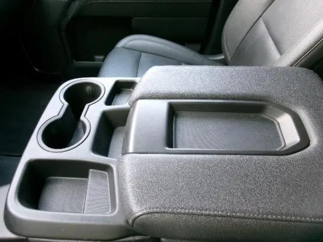 2025 GMC Sierra 1500 4WD Crew Cab Short Box SLT