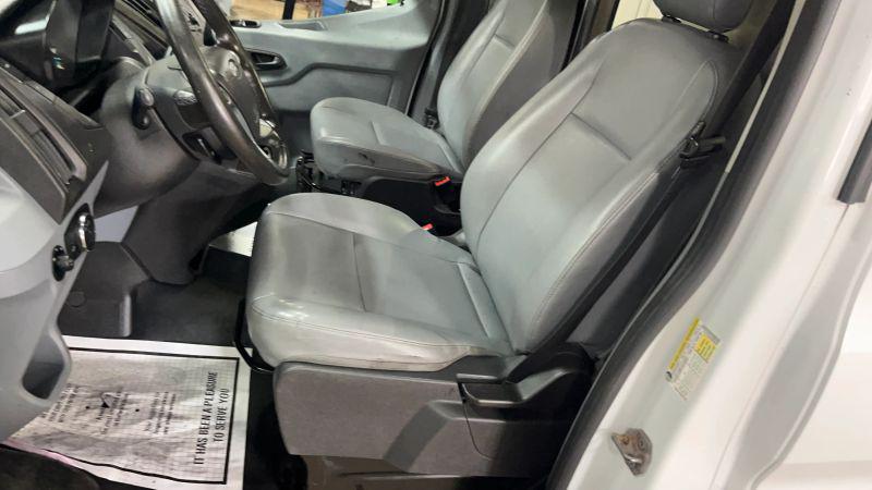 2017 Ford Transit Medium Roof w/Sliding Side Door w/RWB
