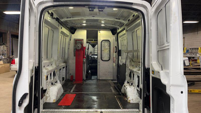 2017 Ford Transit Medium Roof w/Sliding Side Door w/RWB