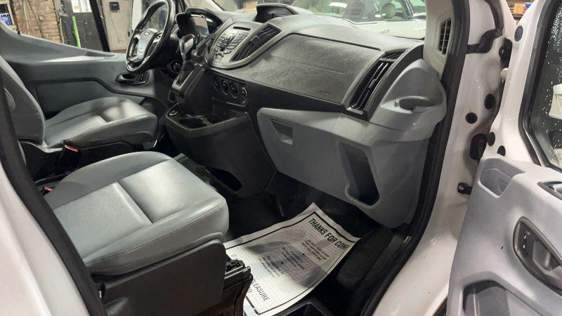 2017 Ford Transit Medium Roof w/Sliding Side Door w/RWB