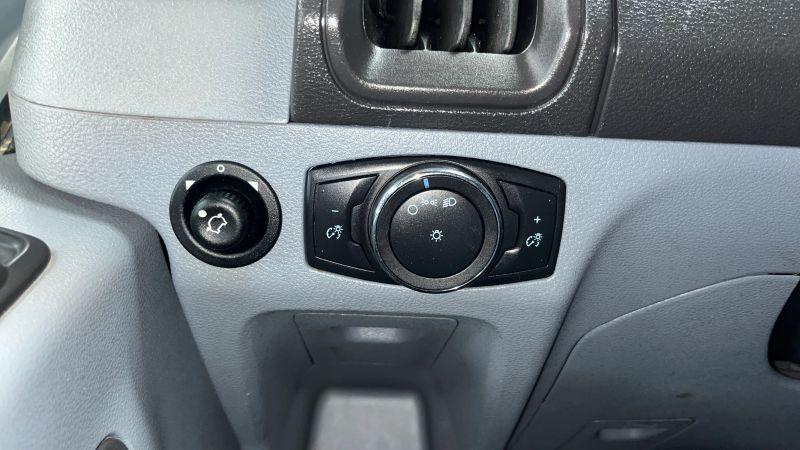 2017 Ford Transit Medium Roof w/Sliding Side Door w/RWB