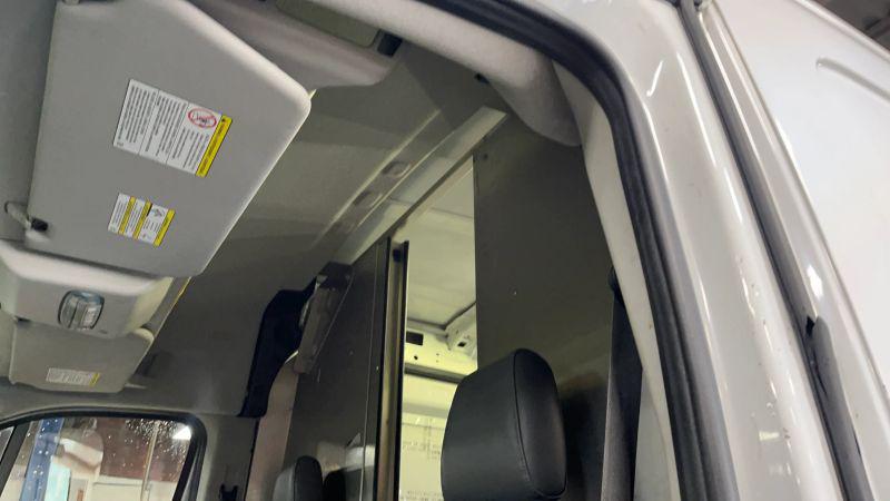 2017 Ford Transit Medium Roof w/Sliding Side Door w/RWB