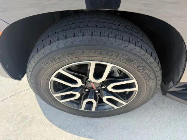 2021 GMC Yukon 4WD AT4