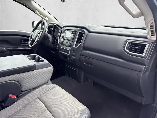 2017 Nissan Titan S