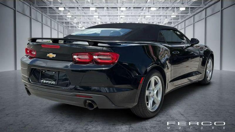 2020 Chevrolet Camaro RWD Convertible 1LT