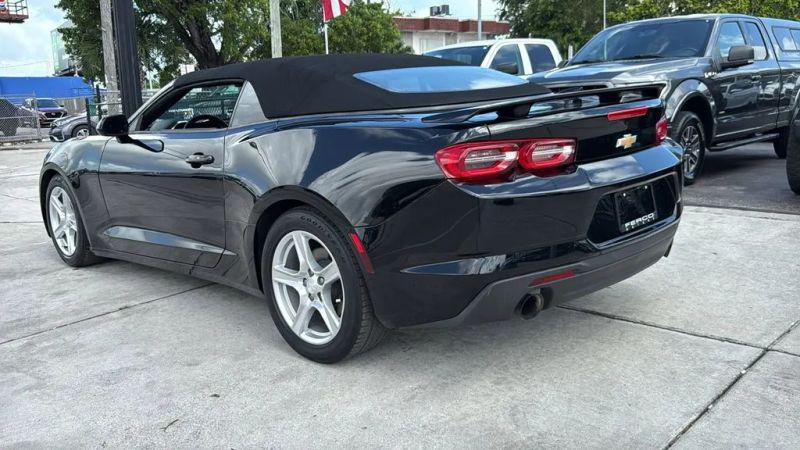 2020 Chevrolet Camaro RWD Convertible 1LT