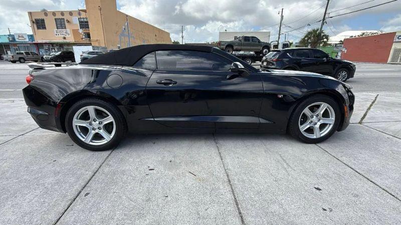 2020 Chevrolet Camaro RWD Convertible 1LT