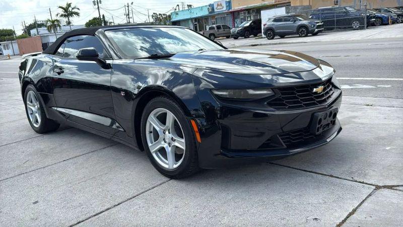2020 Chevrolet Camaro RWD Convertible 1LT
