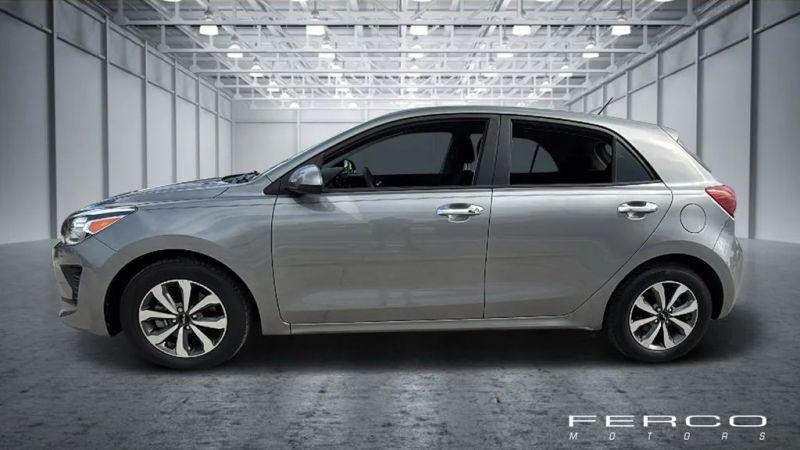 2022 Kia Rio 5 door S