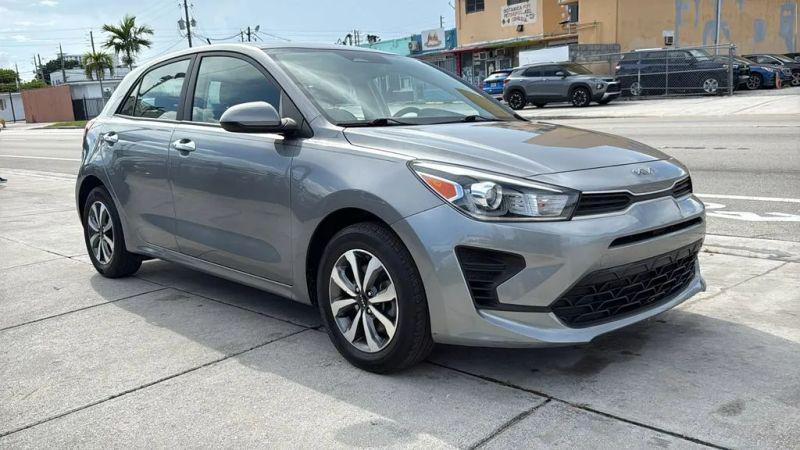 2022 Kia Rio 5 door S