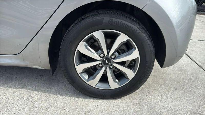 2022 Kia Rio 5 door S