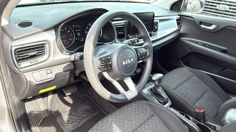 2022 Kia Rio 5 door S