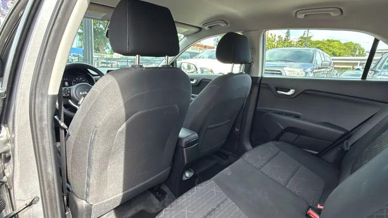 2022 Kia Rio 5 door S