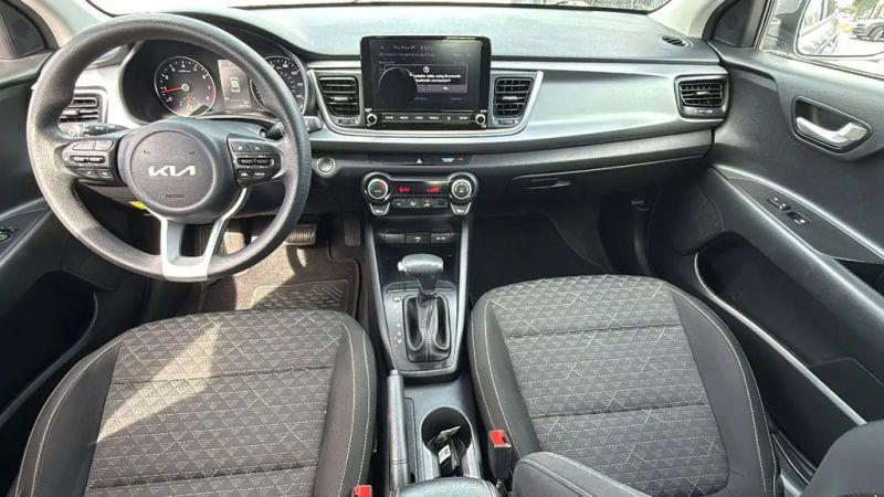 2022 Kia Rio 5 door S