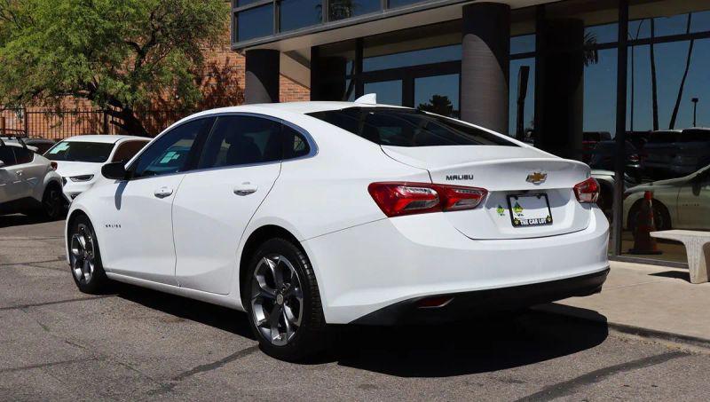 2021 Chevrolet Malibu FWD LT