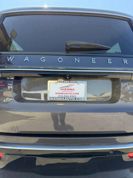 2022 Jeep Wagoneer Series III 4x2