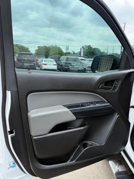 2016 GMC Canyon Base