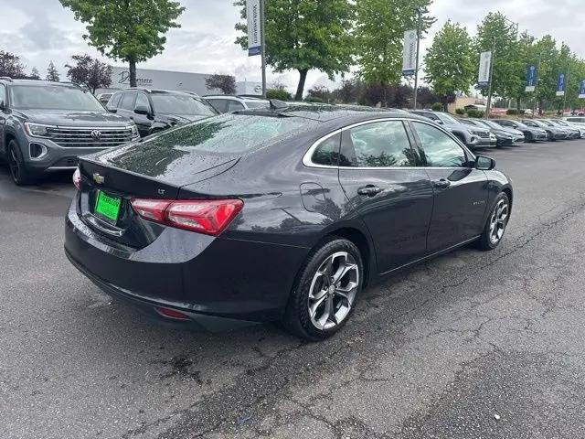 2022 Chevrolet Malibu FWD LT