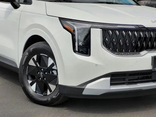 2026 Kia Carnival MPV LXS