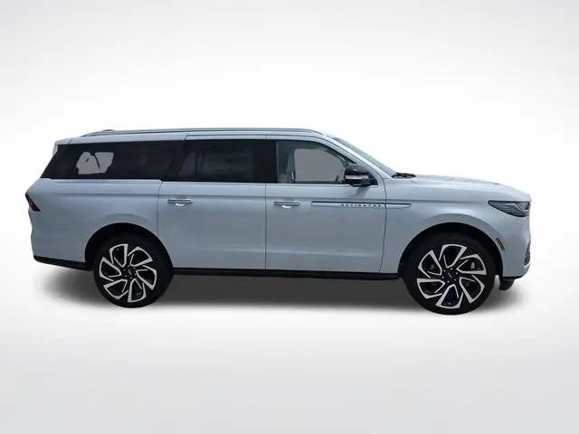 2026 Lincoln Navigator Reserve L