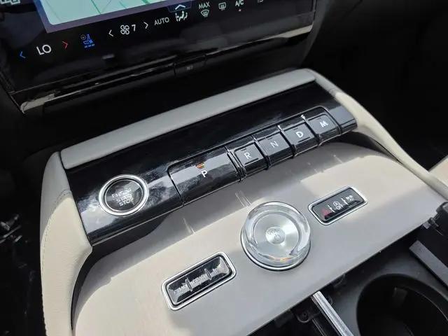 2026 Lincoln Navigator Reserve L