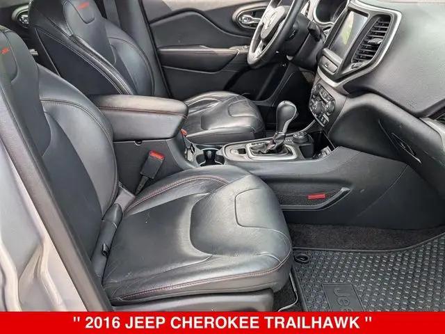 2016 Jeep Cherokee Trailhawk