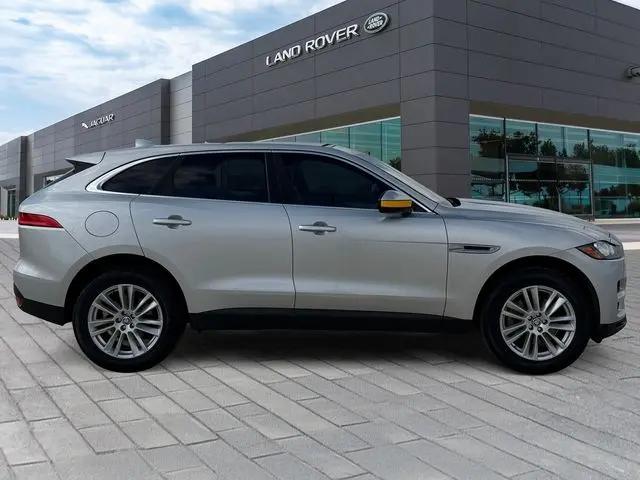 2017 Jaguar F-PACE 35t Prestige