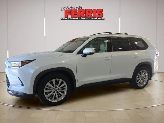 2025 Toyota Grand Highlander Platinum for sale near New Philadelphia, OH
