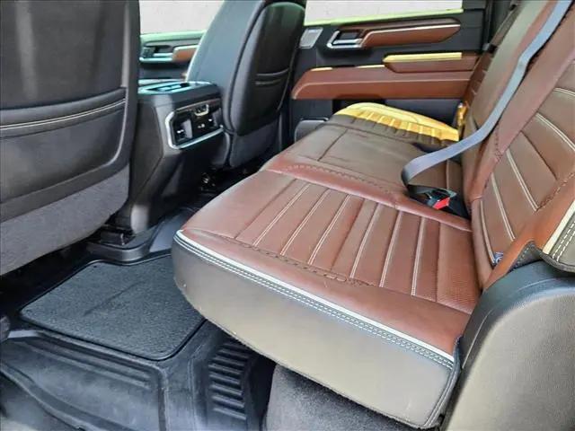 2024 GMC Sierra 3500HD 4WD Crew Cab Standard Bed Denali Ultimate