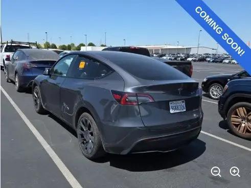 2023 Tesla Model Y Long Range Dual Motor All-Wheel Drive