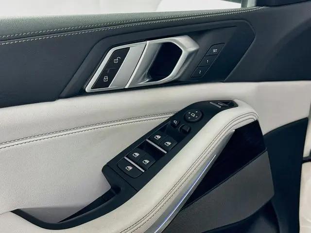 2024 BMW X5 xDrive50e
