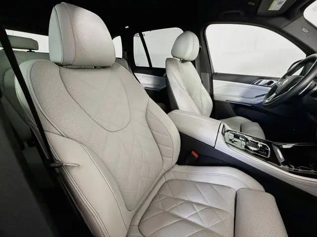 2024 BMW X5 xDrive50e