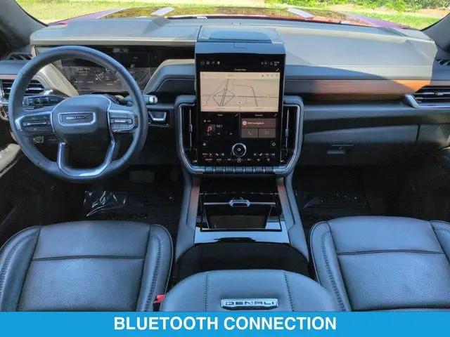 2025 GMC Yukon 4WD Denali