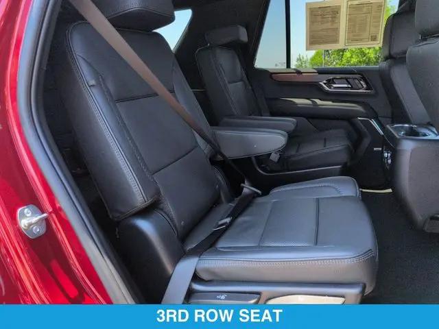 2025 GMC Yukon 4WD Denali