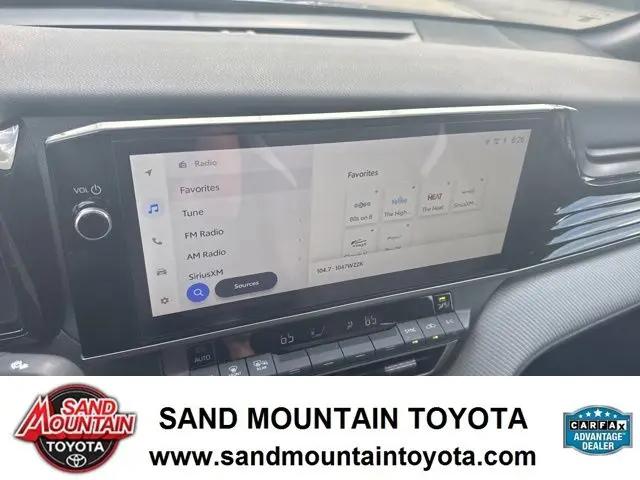 2025 Toyota Camry SE