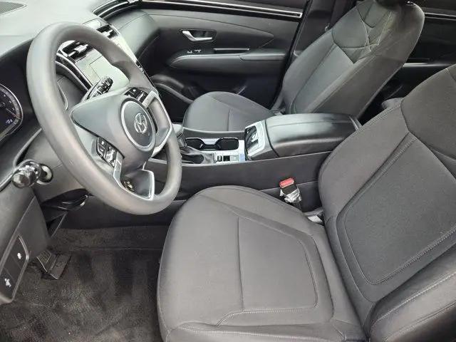 2023 Hyundai Tucson SE