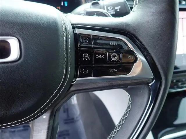 2022 Jeep Grand Cherokee Overland 4x4
