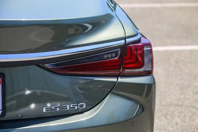 2025 Lexus ES 350 ES 350