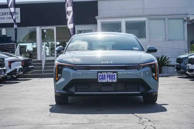 2026 Kia K4 EX