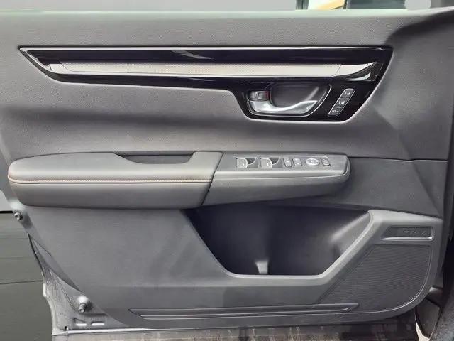 2026 Honda CR-V Hybrid AWD Sport Touring