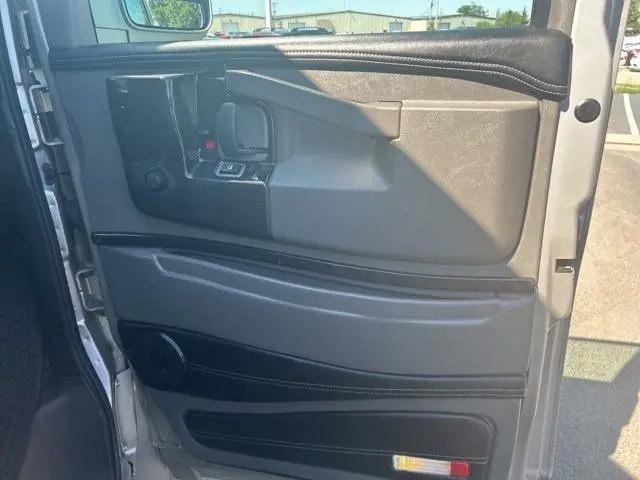 2023 Chevrolet Express Cargo Van RWD 2500 Regular Wheelbase WT